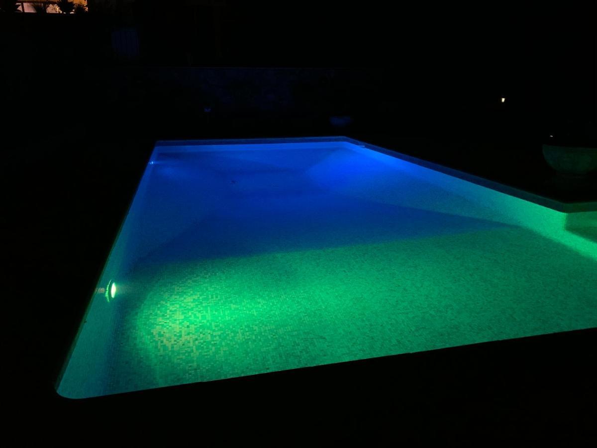 Villa Les Cades Sainte-Maxime Buitenkant foto
